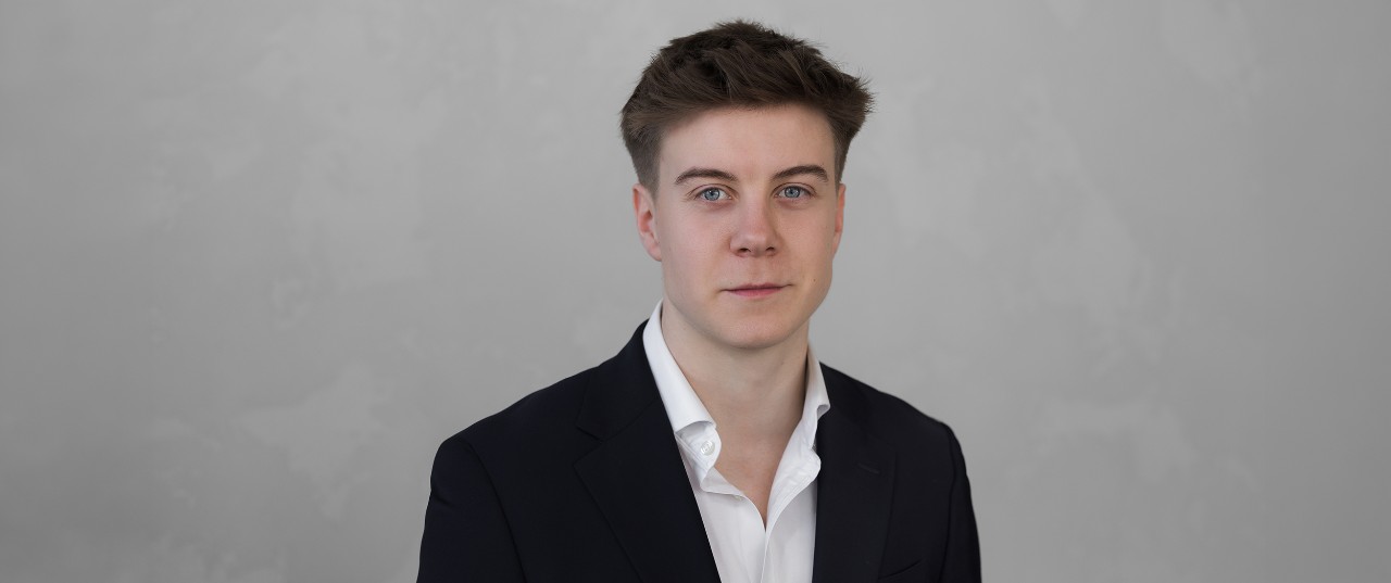 Headshot of Ewan Luke, Bridgepoint